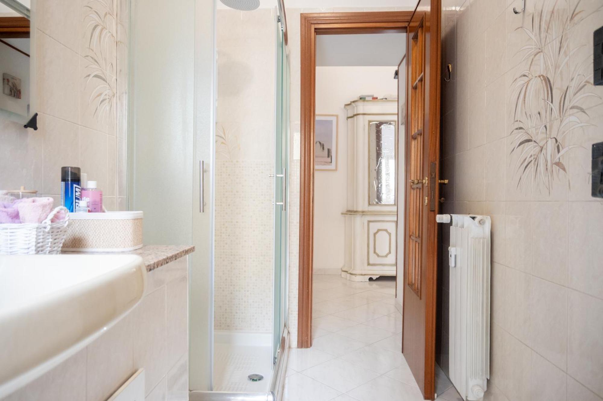 Cerroni'S Corner Apartment Rome Bagian luar foto