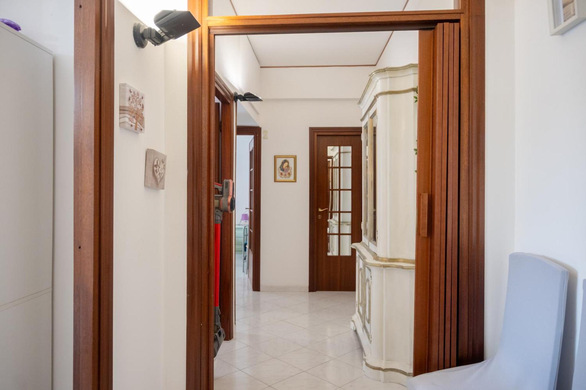 Cerroni'S Corner Apartment Rome Bagian luar foto