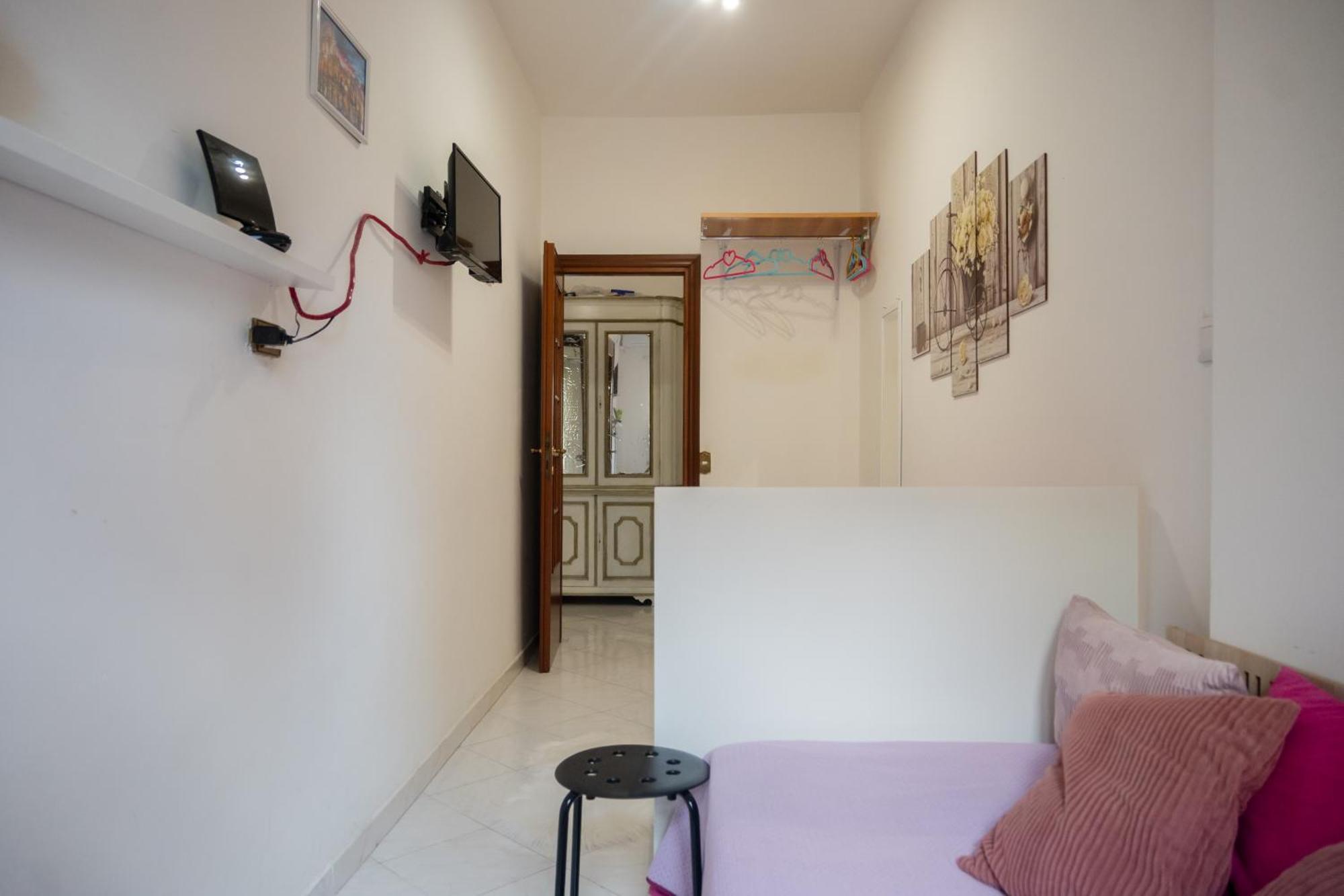 Cerroni'S Corner Apartment Rome Bagian luar foto