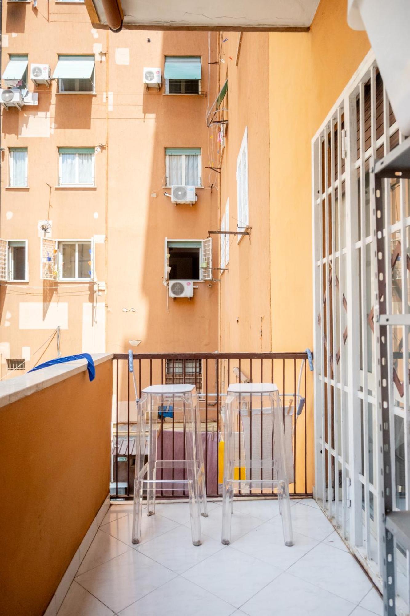 Cerroni'S Corner Apartment Rome Bagian luar foto
